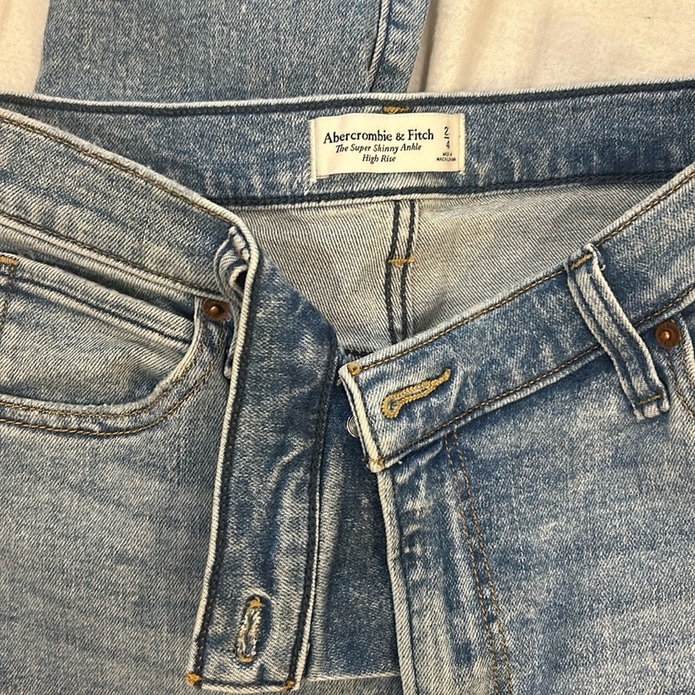 Abercrombie skinny 4R